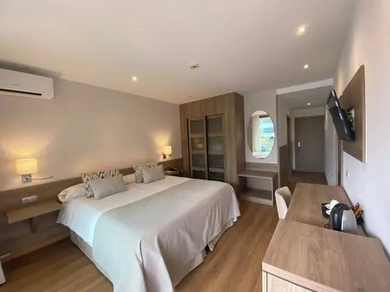 Comfort Büyük Yataklı Tek Kişilik Oda