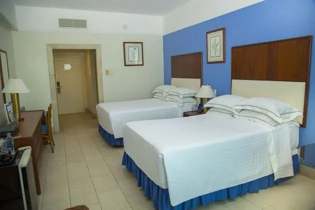 Oda, 2 Çift Kişilik Yatak, Deniz Manzaralı