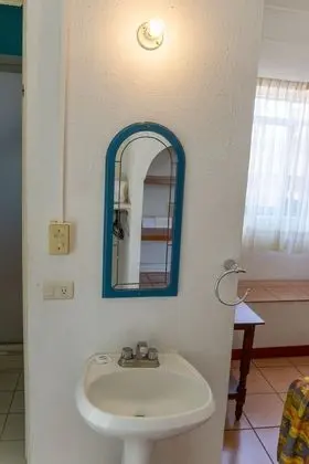 Tek Kişilik Oda, 1 Çift Kişilik Yatak