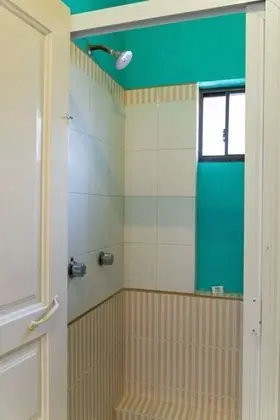 Tek Kişilik Oda, 1 Çift Kişilik Yatak