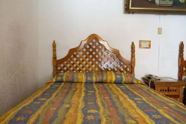 Üç Kişilik Oda, Birden Çok Yatak