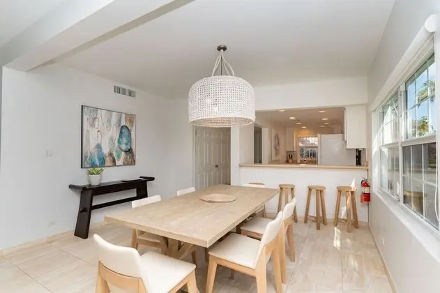 Condo 3 bedroom, Partial Ocean View