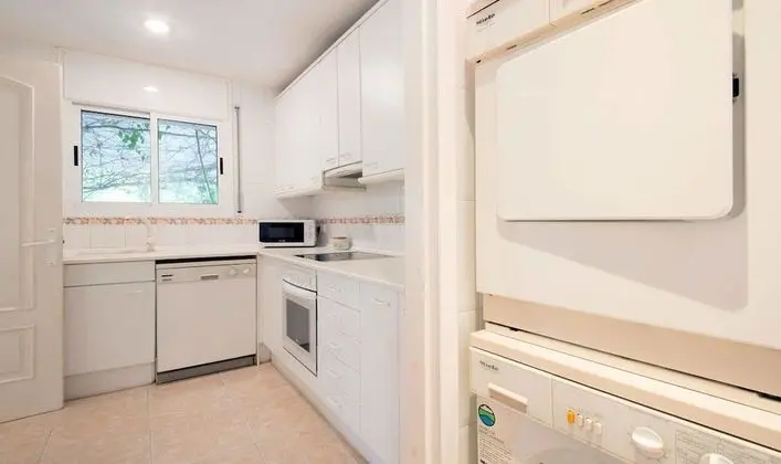 Apart Daire, 5 Yatak Odası