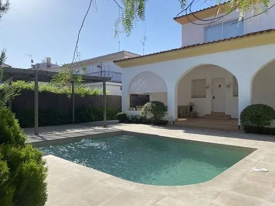 Apart Daire, 5 Yatak Odası