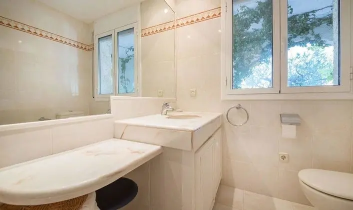 Apart Daire, 5 Yatak Odası