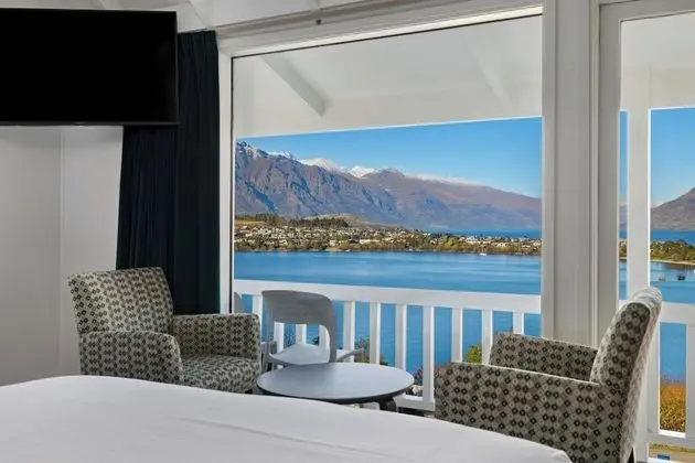 Stüdyo, 1 Büyük (Queen) Boy Yatak