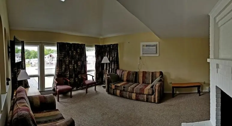 Çatı Katı Süiti (Penthouse)