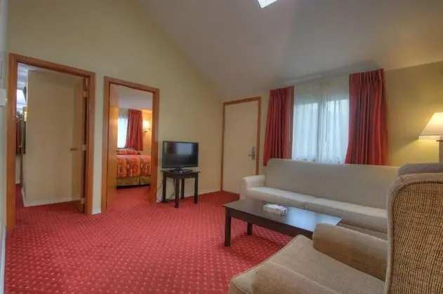 Signature Kulübe, 2 Yatak Odası, Balkon, Nehir Manzaralı