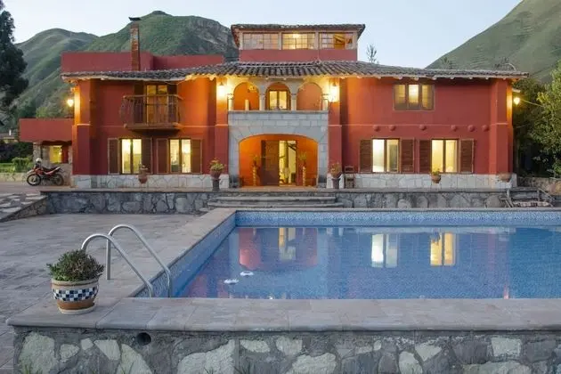 Deluxe Villa