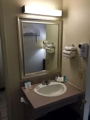 Standard Oda, 2 Çift Kişilik Yatak (Non-Smoking)