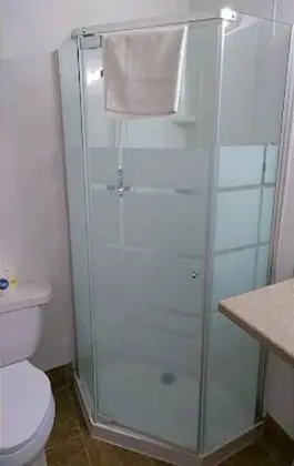 Süit, 1 En Büyük (King) Boy Yatak, Sigara İçilmez