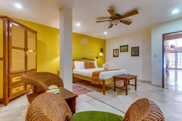 1 Bedroom Beachfront Suites