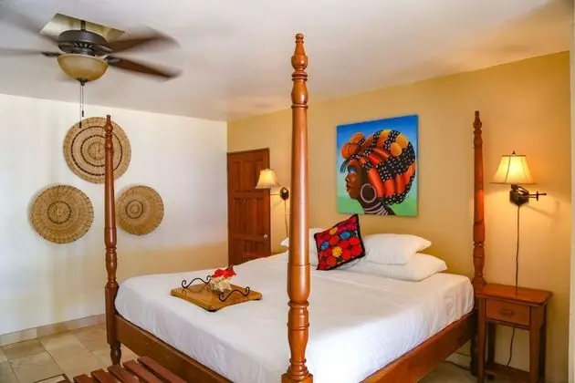 Beachfront Rooms