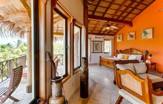 Colonial Penthouse Room