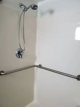 Comfort Oda, 2 Büyük (Queen) Boy Yatak, Engellilere Uygun