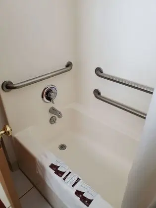 Romantic Oda, 1 En Büyük (King) Boy Yatak, Sıcak Su Küveti