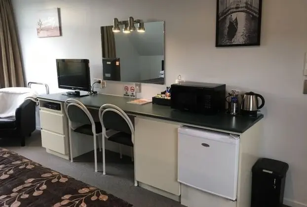 Stüdyo, Dağ Manzaralı