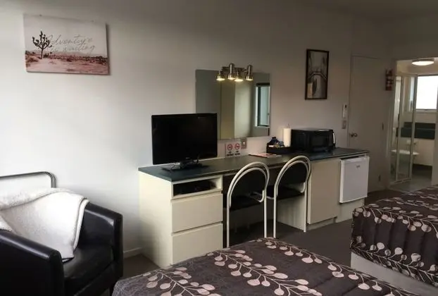 Stüdyo, Dağ Manzaralı
