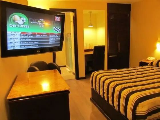 Room 1 Cama Matrimonial