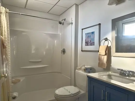 Oda, 1 Büyük (Queen) Boy Yatak