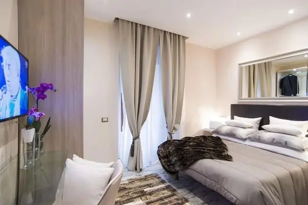 Tek Büyük Yataklı Oda