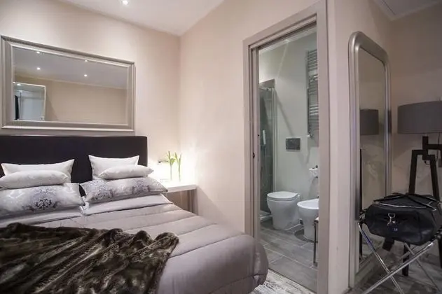 Tek Büyük Yataklı Oda