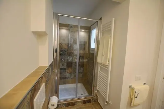 Apart Daire, Birden Çok Yatak, Sigara İçilmez