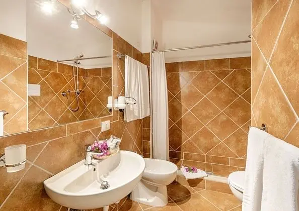 Superior Tek Büyük veya İki Ayrı Yataklı Oda, Balkon