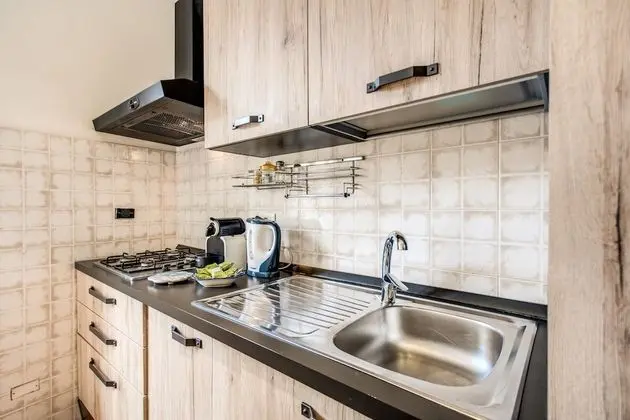 Apart Daire, 1 Yatak Odası, Mutfak (Via Monza 12)