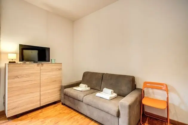 Apart Daire, 1 Yatak Odası, Mutfak (Via Monza 12)