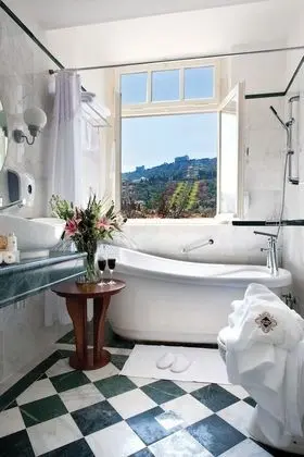 Deluxe Oda, Balkon