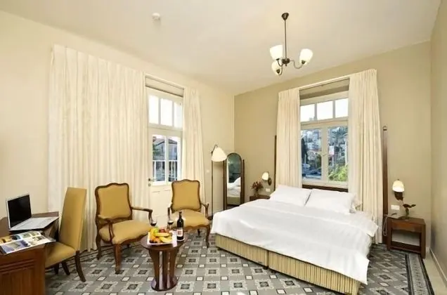 Deluxe Oda, Balkon