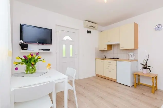 Apart Daire, 1 Yatak Odası, Teras, Kısmi Deniz Manzaralı