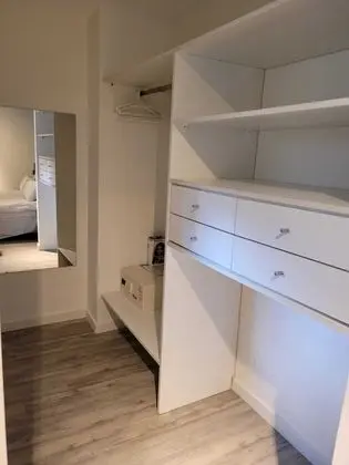 Stüdyo, Teras
