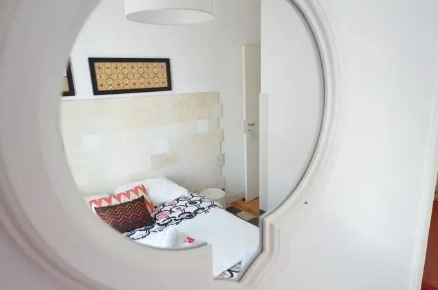 Tek Büyük Yataklı Oda, Ortak Banyo (Lighty)
