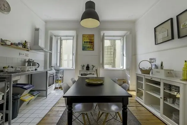 Tek Kişilik Oda, Ortak Banyo (Bright)