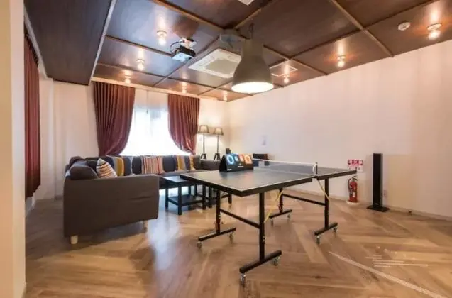 Standard Tek Büyük Yataklı Oda (For 12 guests)