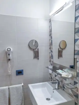 Business Tek Kişilik Oda