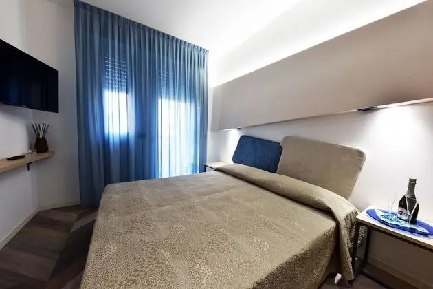 Standard Tek Büyük veya İki Ayrı Yataklı Oda