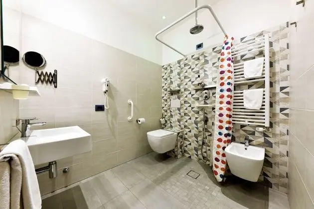 Tek Büyük veya İki Ayrı Yataklı Oda