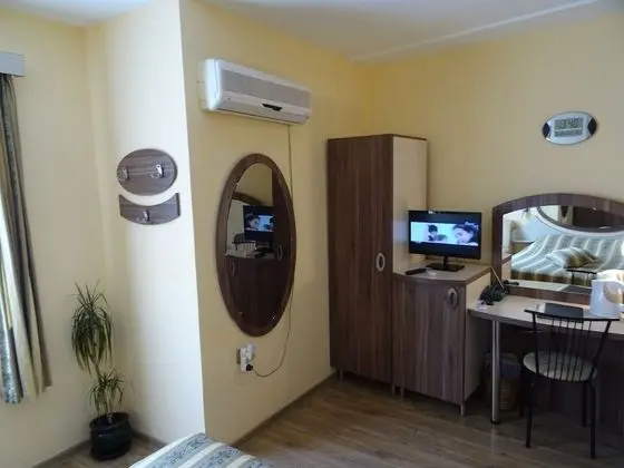Tek Büyük veya İki Ayrı Yataklı Oda