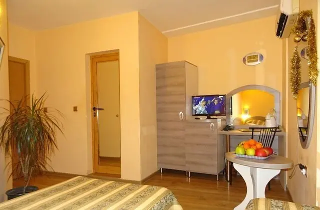 Tek Büyük veya İki Ayrı Yataklı Oda