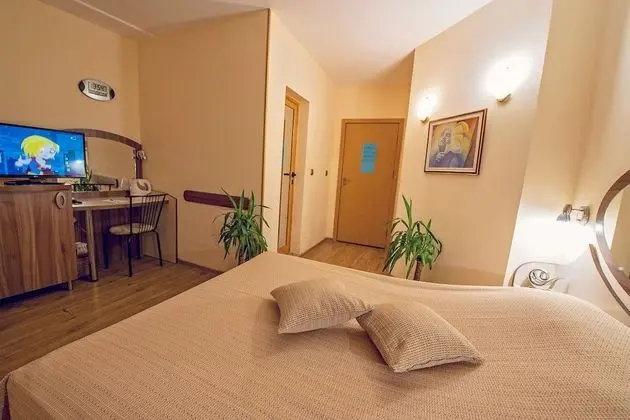 Tek Büyük veya İki Ayrı Yataklı Oda