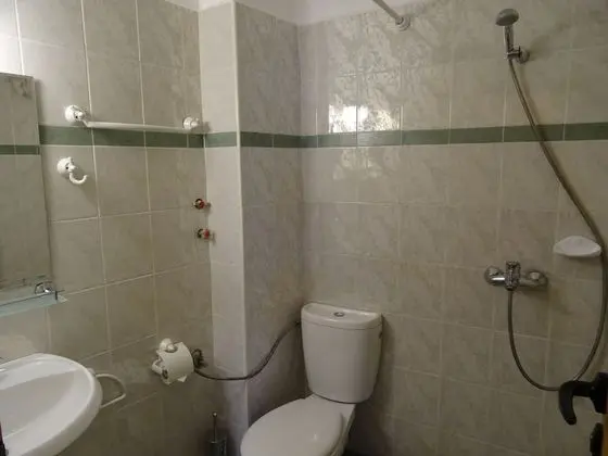 Tek Büyük veya İki Ayrı Yataklı Oda