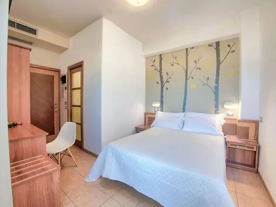 Tek Büyük Yataklı Oda, Balkon, Deniz Manzaralı