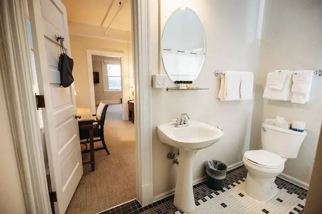 Premier Oda, 1 En Büyük (King) Boy Yatak ve Çekyat