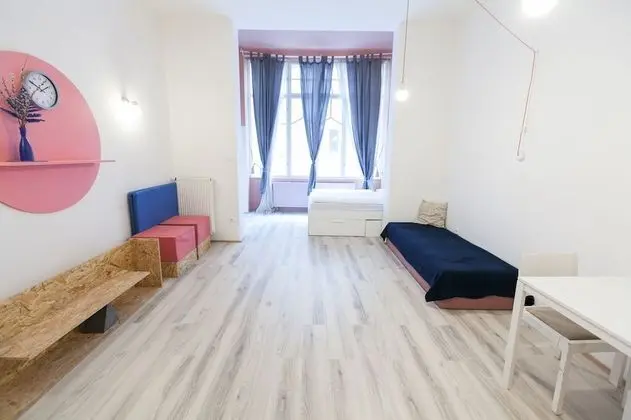 City Stüdyo, 1 Büyük (Queen) Boy Yatak ve Çekyat