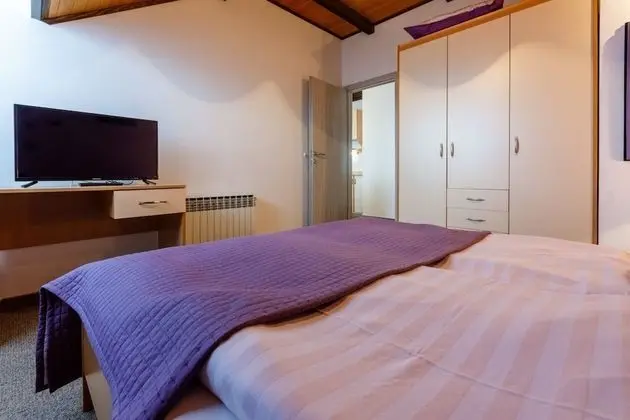 Apart Daire (Colorful - modern Apartments - A2 lju)