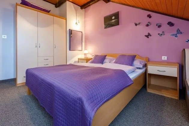 Apart Daire (Colorful - modern Apartments - A2 lju)