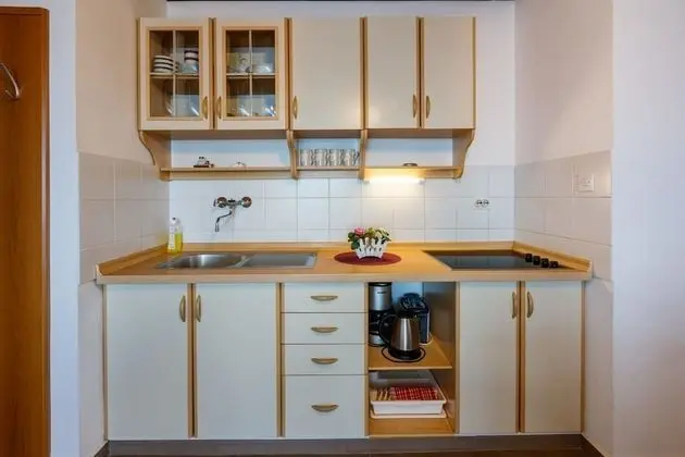 Apart Daire (Colorful - modern Apartments - A2 lju)